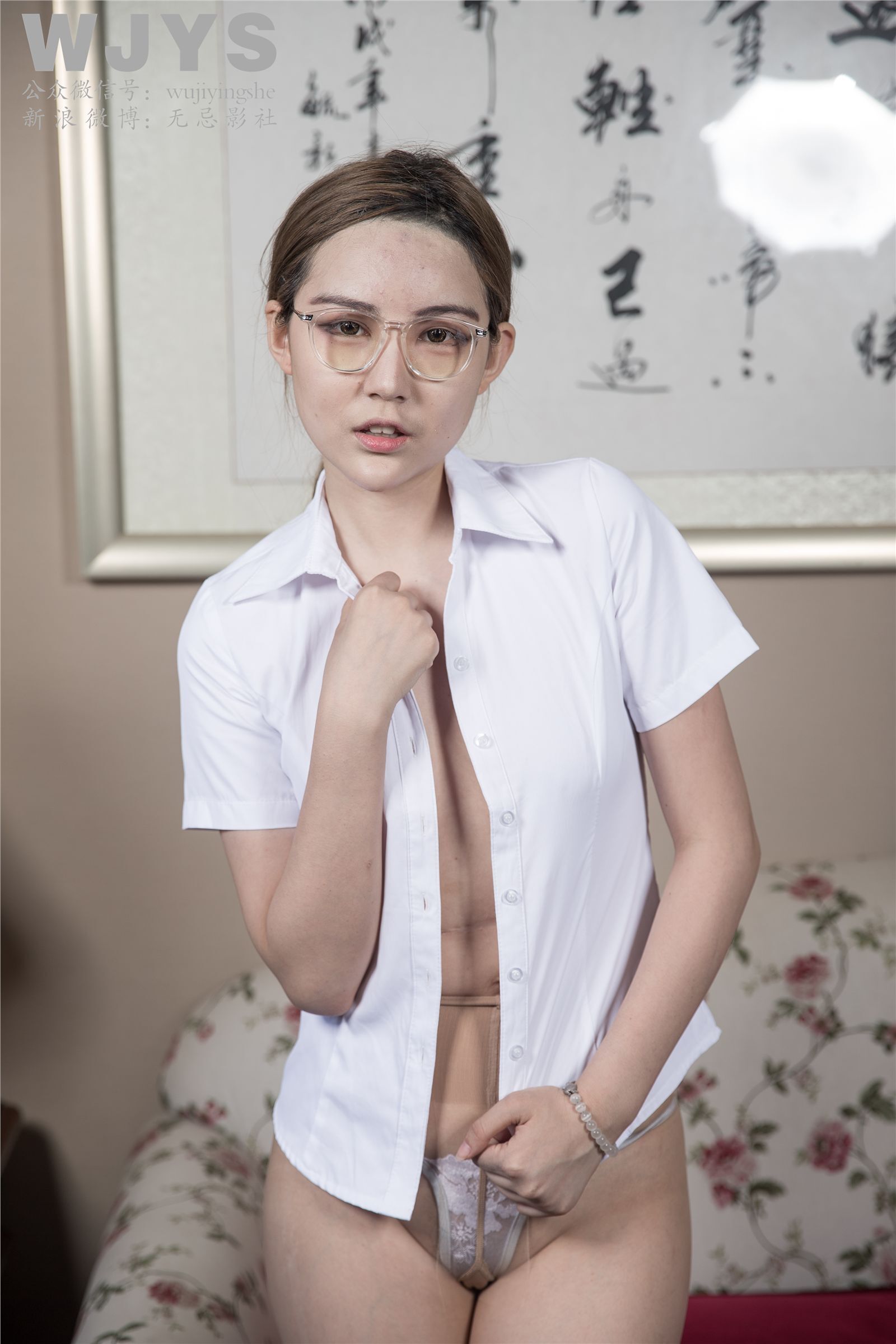 [无忌摄影]2016年7月A10 性感肚兜